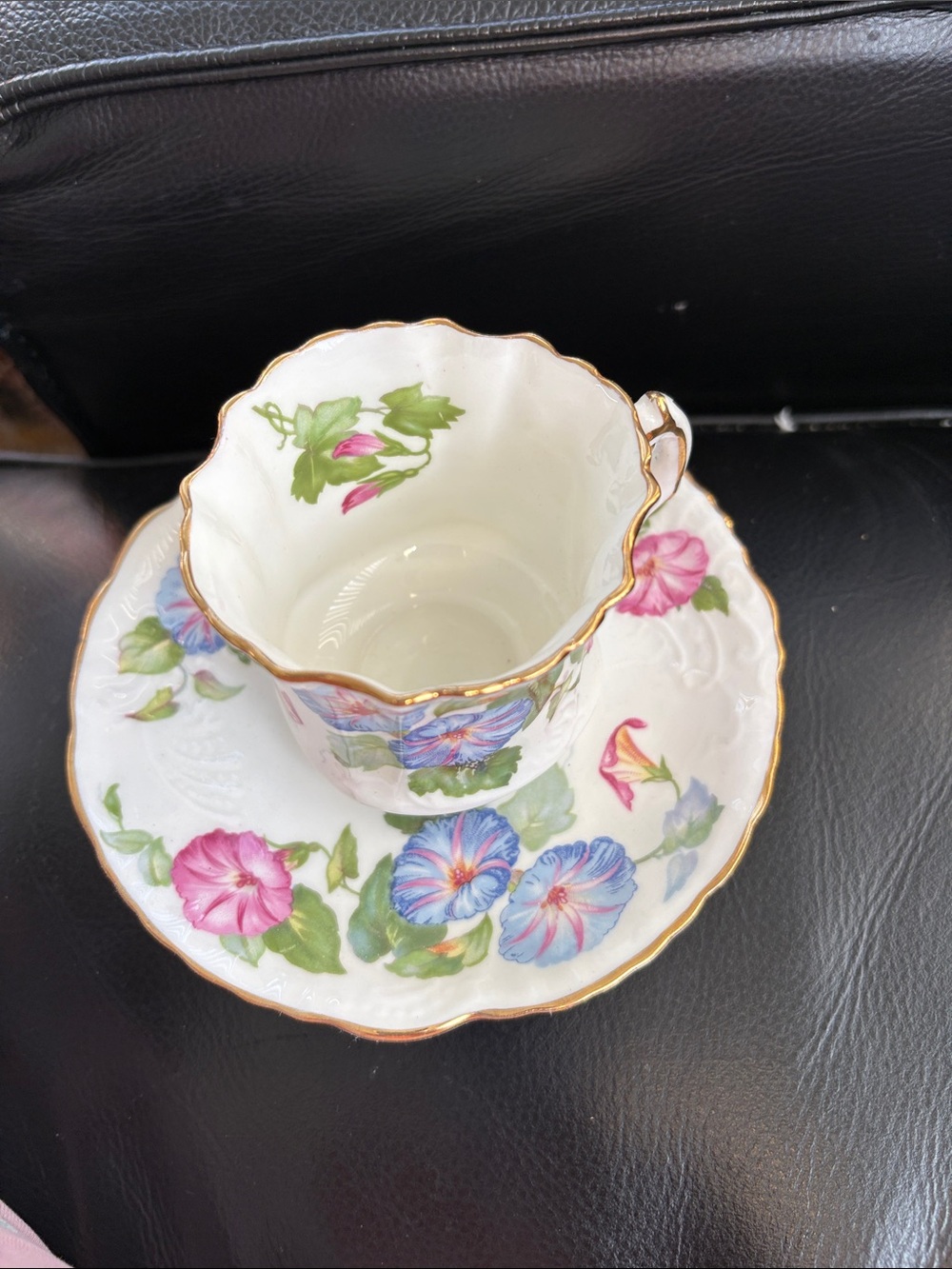 Vintage Floral Porcelain Teacup and Saucer Set with Gold Trim Morning Glory - Picture 8 of 8